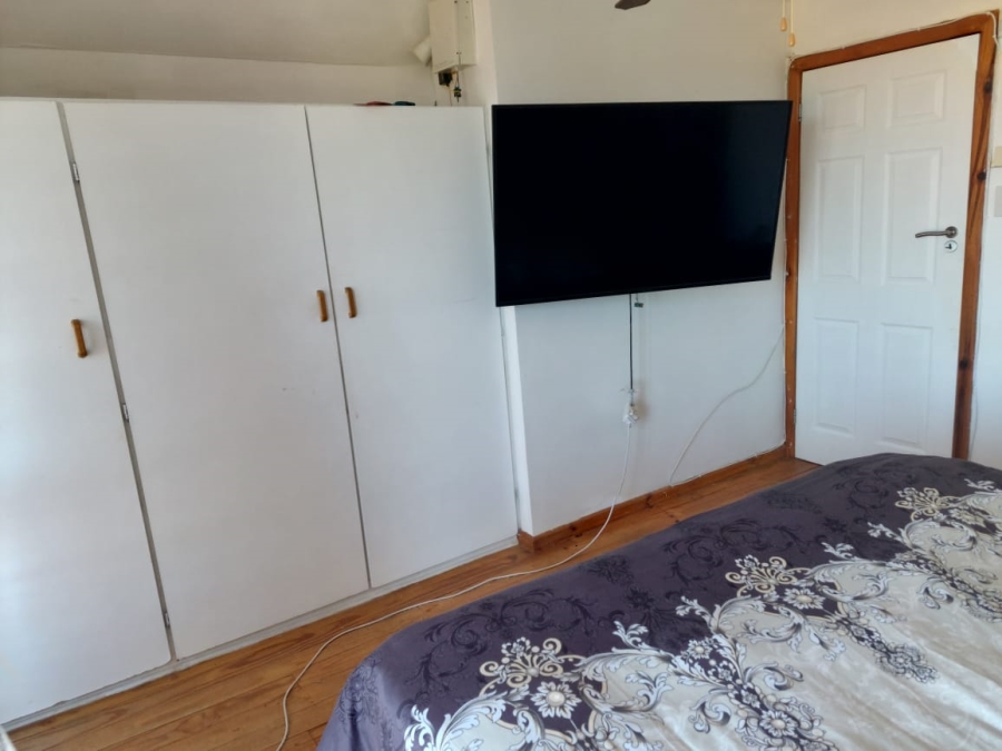 3 Bedroom Property for Sale in Cove Rock Eastern Cape